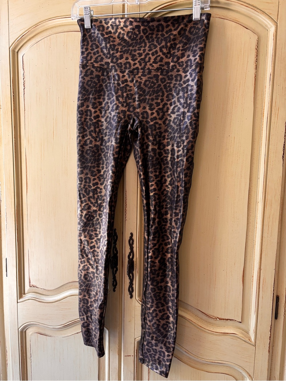 Spanx Leopard Print black and metallic gold Leggings